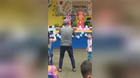 Dad Dances With Daughter To Help Calm Her Stage Fright Rs