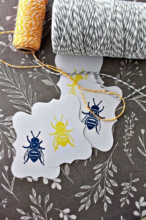 DIY Scented Bee Soaps Bees In A Pod Diy Scent Handmade Soaps Soap Packaging Design