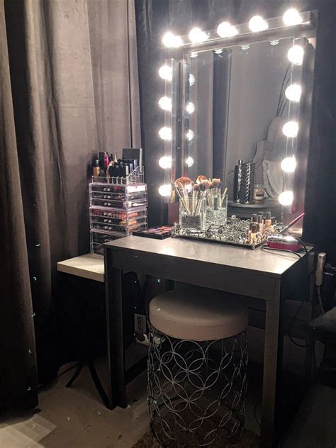 glam diy lighted vanity mirrors decorating  small space
