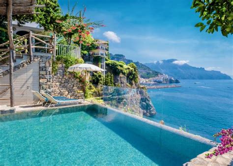 Where To Stay On The Amalfi Coast Best Towns And Beaches