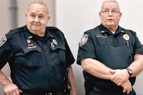 Of Cullmans Longest Serving Police Officers Retire The Cullman Tribune