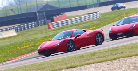 We did not find results for: Guidare una Ferrari su pista - regali 24