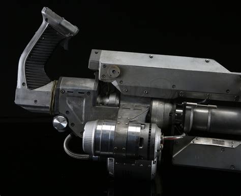 Terminator Genisys Metal Terminator Light Up Plasma Minigun Current