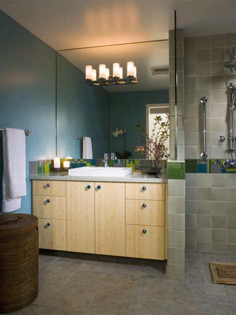 Illuminating ideas for beautiful bathroom lighting. Small Bathroom Lighting Home Design Ideas, Pictures ...