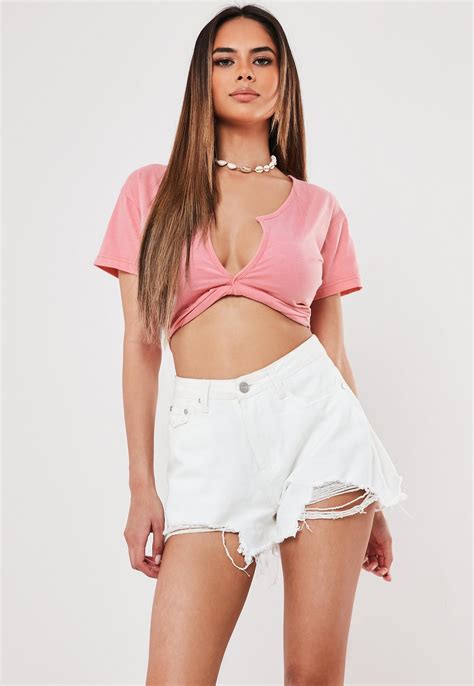 Pink Short Sleeve Twist Front Crop Top Missguided