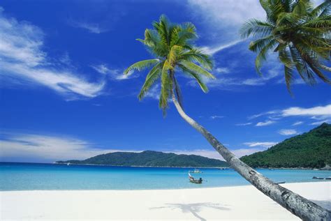 Book a hotel in malaysia online. The 10 Best Places to Visit in Malaysia