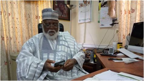 Insecurity Abdulsalami Abubakar Calls For Calm Among Nigerians Warns