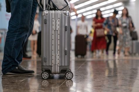 Tiger air cabin baggage allowance. Hand luggage allowance guide 2019: Ryanair, easyJet ...