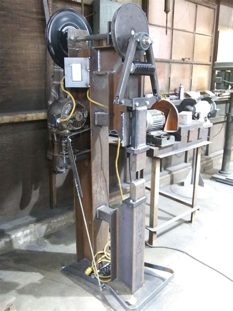My home made power hammer. This thing works great! | Power hammer