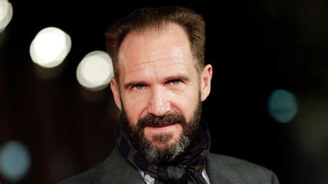 Ralph Fiennes Defends Jk Rowling Amid Death Threats And Transphobia