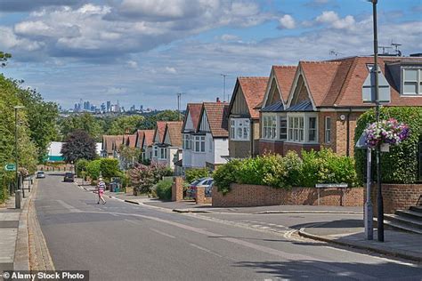 House Prices In Popular Suburbs Are Starting To Rise Daily Mail Online