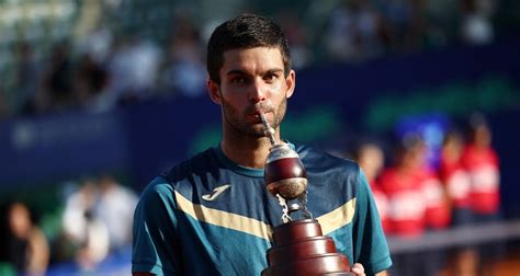 Facundo Díaz Acosta derrotó a Jarry y es el campeón del Argentina Open