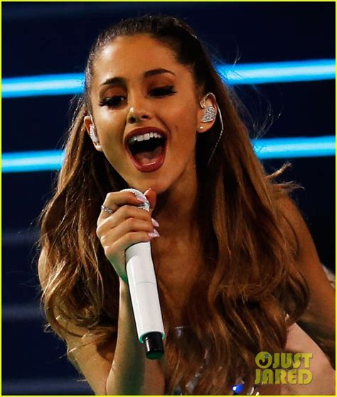 Ariana Grande Gets Excited About New Album After Muchmusic Video Awards 2014 Performance Photo