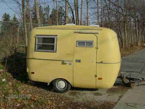 Golden Rod Boler Vintage Rv Vintage Caravans Vintage Camper