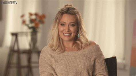 Hilary Duff Lol  By Youngertv Find And Share On Giphy