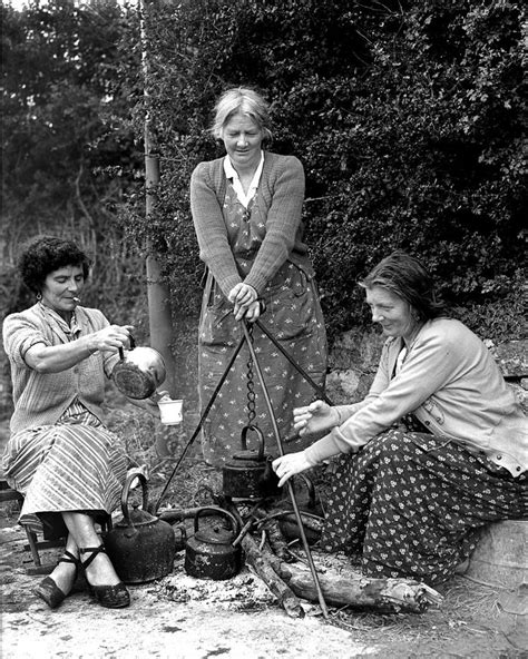 Irish Traveler Women 1957 Irish Gypsy Irish Travellers Irish Women