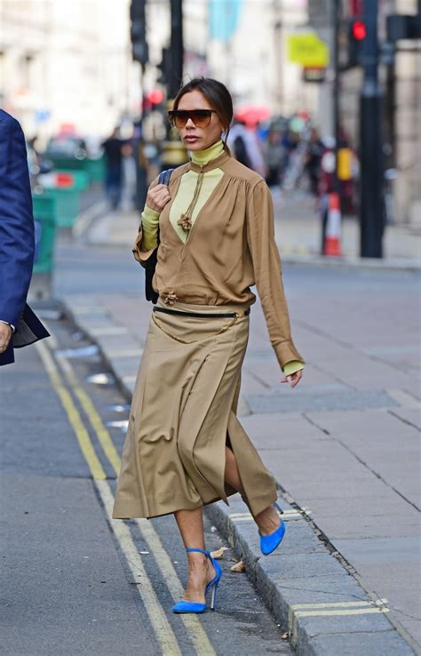 Welcome to the official victoria beckham website. VICTORIA BECKHAM Out and About in London 09/22/2020 ...