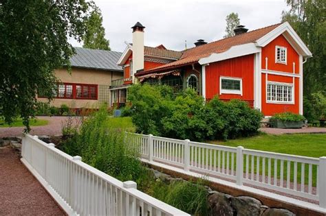 A Tour Of Faluns Carl Larsson House Fika
