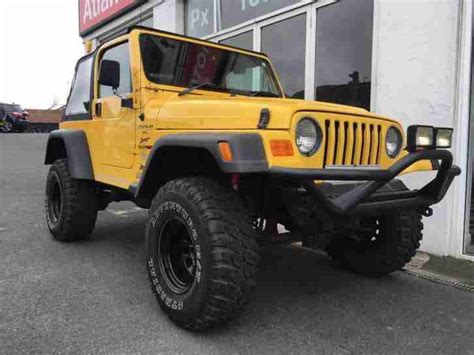 Jeep 2000 Wrangler 4.0 Sport Soft top 4x4 3dr. car for sale