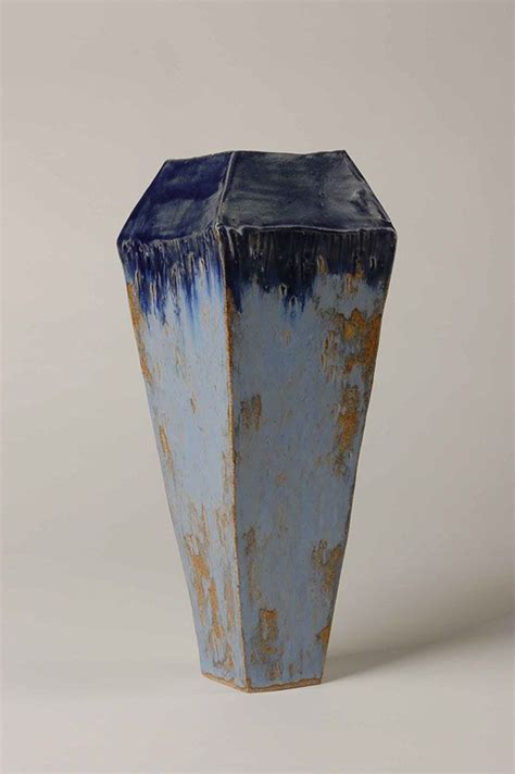 So you found your perfect slab, ensured it is dried properly to your climate, and you're finally ready to get it prepped and finished for daily use. hard slab pottery - Google Search … | Slab pottery