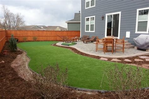 However, dogs are not usually allowed on artificial turf as they will spoil it. Homeowners - Artificial Grass Wholesale