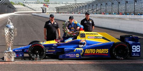 The Strategy That Helped Alexander Rossi Win The Indy 500 Was Pure Insanity