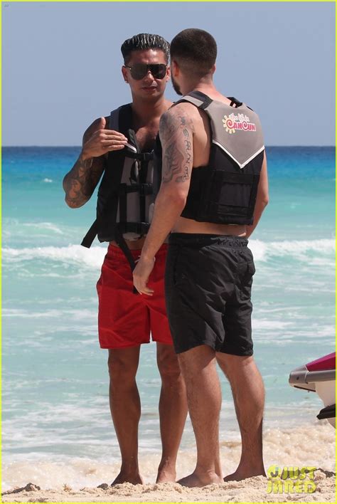 Photo Jersey Shore Pauly D Vinny Go Shirtless In Cancun 30 Photo