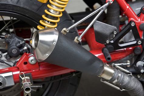 If not a complete conversion, at least the look and feel (i.e. Ducati Classic GT 1000 Umbau Pics | triumphbikes.de | BMW ...