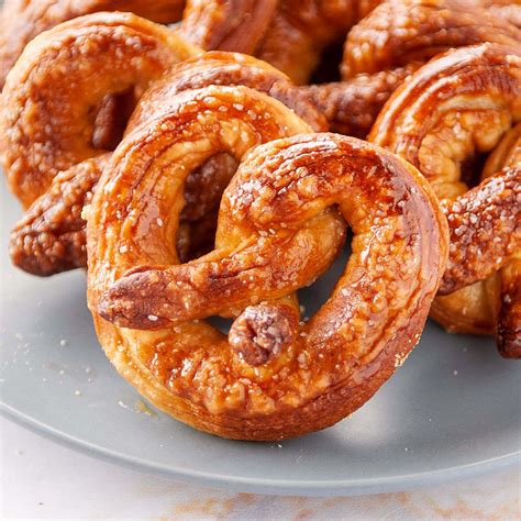 Are Pretzels Healthy Know The Best 3 Health Benefits Sleck