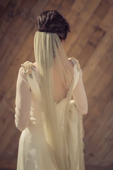 Unique Bridal Looks Colored Wedding Veils