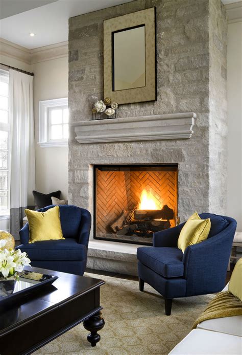 Swivel living room chairs : Top 10 Glamorous Small Armchair Designs for Your Living Room