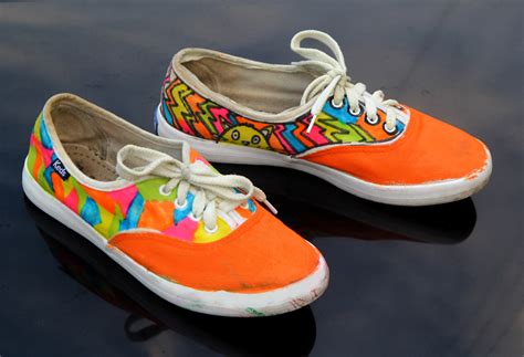 신발에 페인트 칠하는 방법 Wiki 신발 한국어