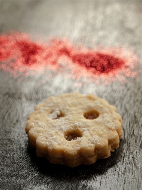 The famous sachertorte recipe is the most famous viennese cake! The Austrian Linzer Augen cookies - sweet short crust pastry | Cookie recipes, Austrian recipes ...