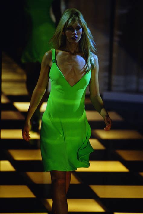 Valeria Mazza Versace Ready To Wear Springsummer 1996 Fashion