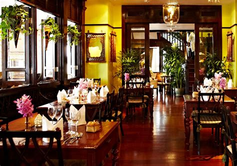 Prepare to fend off jealous carnivores trying to get in on this delicious veggie grilling action. London's Best Vegetarian Fine Dining Menus - HUNGRYCITYHIPPY