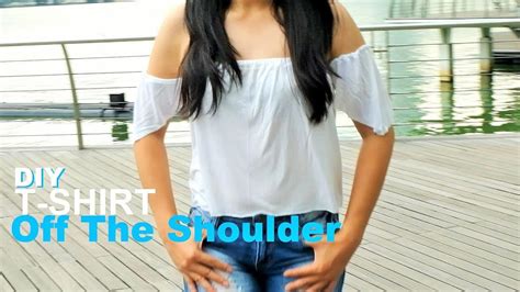 How To Cut Off Shoulders T Shirt Diy Youtube
