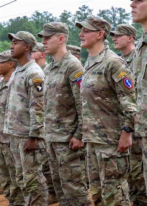 Dvids News Female Army Reserve Soldier Receives Ranger Tab