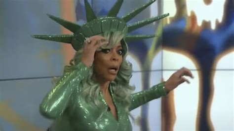 10 Memorable Moments From The Wendy Williams Show