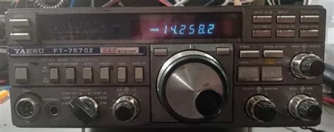 Yaesu Hf Tranceiver Ft 757gx Used Mobile Working 100 Watts Transceiver