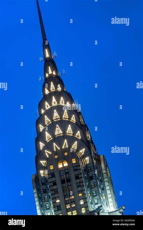 Chrysler Building By Night Hi Res Stock Photography And Images Alamy