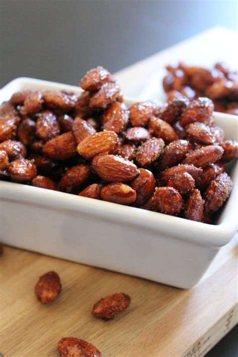 Honey Roasted Almonds A Quick And Easy Snack Perfect For The Holidays