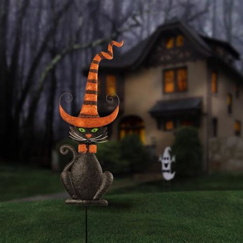 The Best Halloween Decorations For Cat Lovers