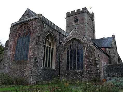 Photographs Of St Marys Priory Abergavenny Monmouthshire Wales