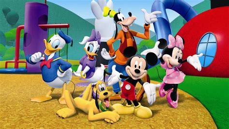 Mickey Mouse Wallpaper And Donald Duck 9610 Wallpaper