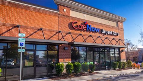 Offering comprehensive dental care for the entire family. Hendersonville Urgent Care & Walk-In Clinic near Nashville, TN | CareNow®
