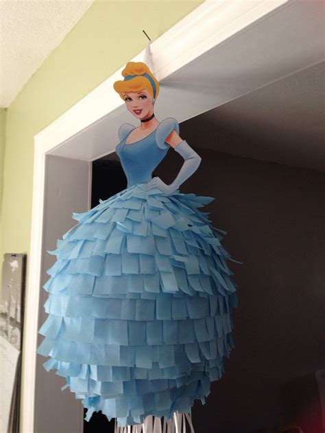 Disney Princess Piñata Cenicienta En 2019 Cumple 7 Piñata De