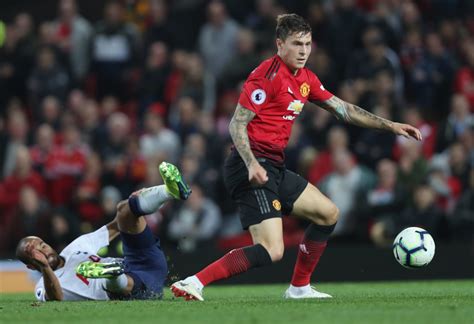 Victor Lindelof Finally Showing Why Manchester United Signed Him