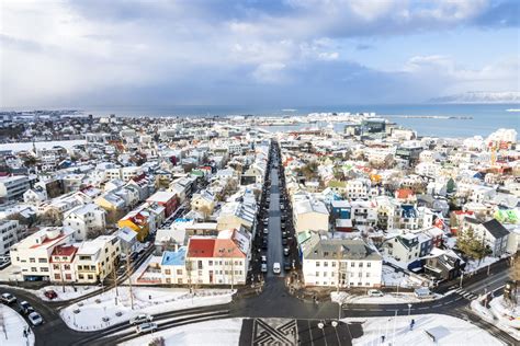 February Weather In Iceland Detailed Temperatures And Daylight Hours