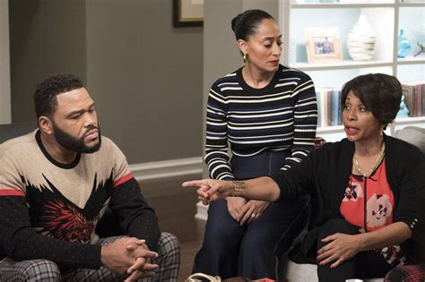 Black Ish Black Ish Bild Jenifer Lewis Tracee Ellis Ross Anthony