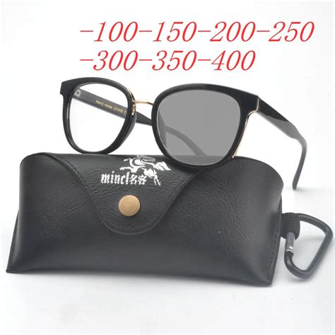 Retro Eyeglass Sun Glasses Transition Photochromic Myopia Eyeglasses Women Cat Frame Eyewear